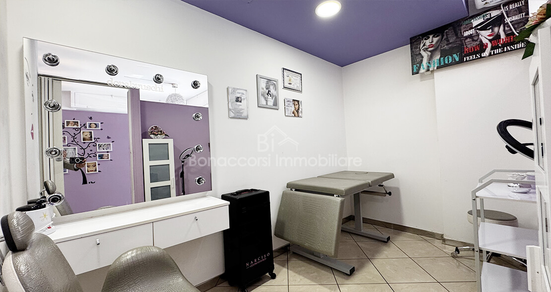 LOCALE COMMERCIALE IN AFFITTO - Foto #10