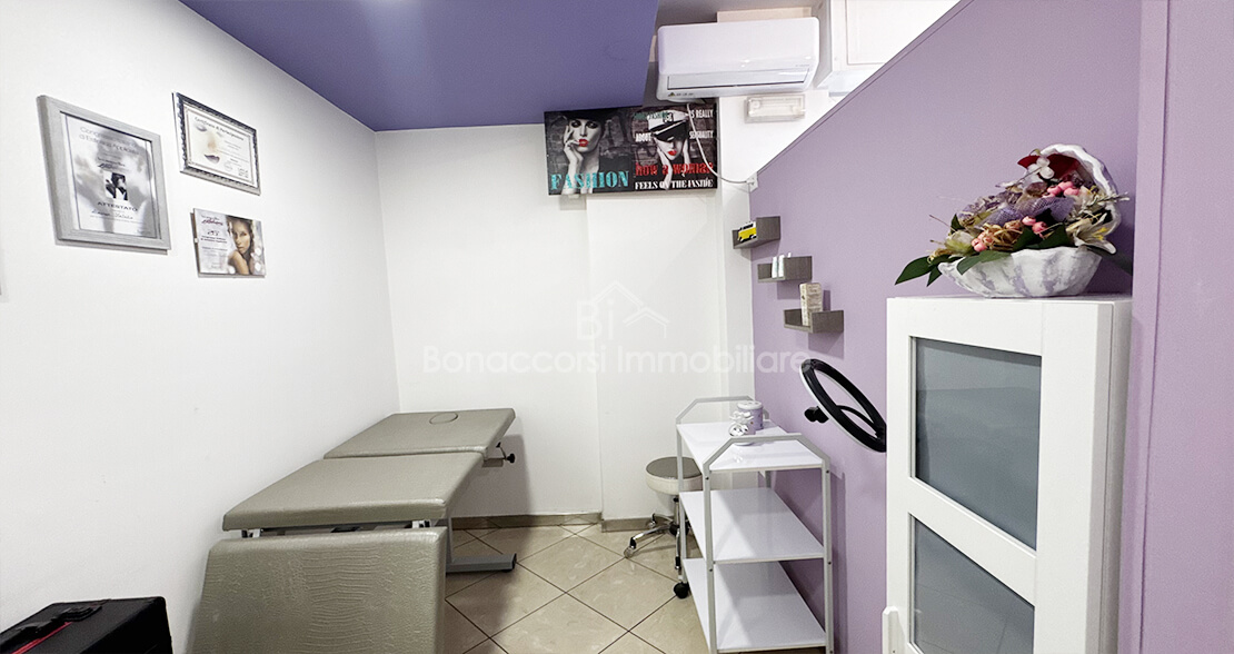 LOCALE COMMERCIALE IN AFFITTO - Foto #11