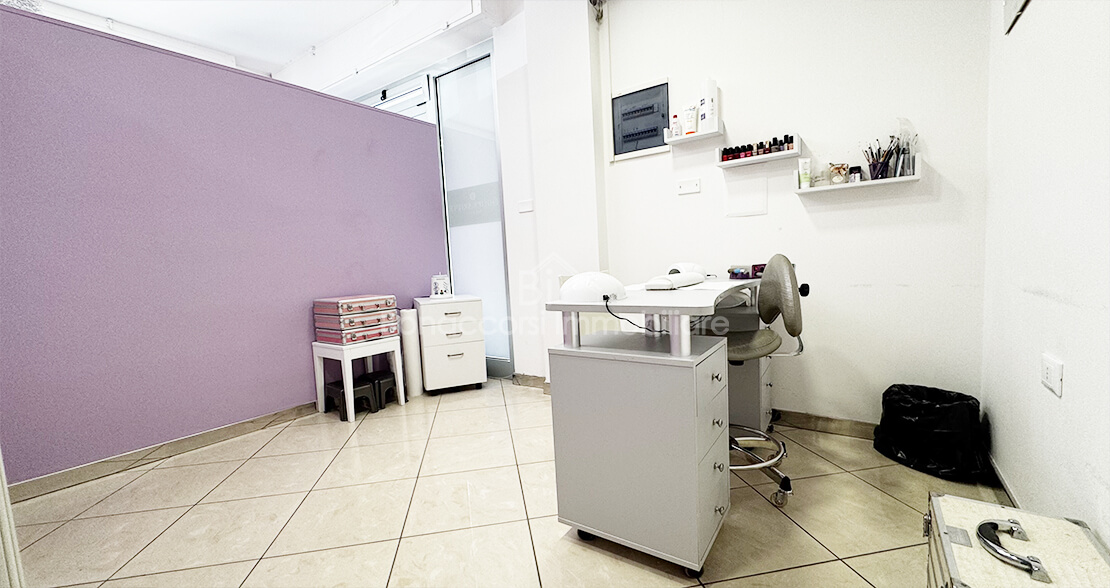 LOCALE COMMERCIALE IN AFFITTO - Foto #12