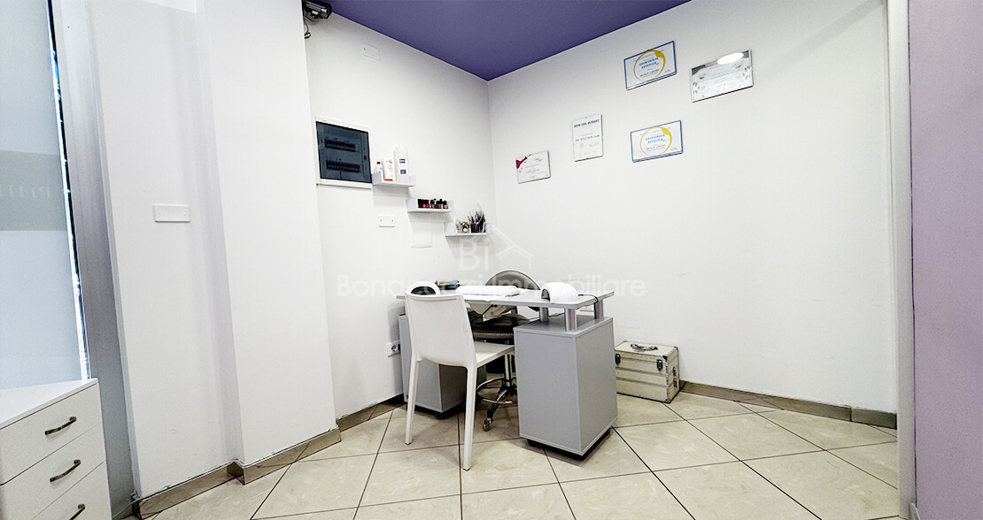 LOCALE COMMERCIALE IN AFFITTO - Foto #13