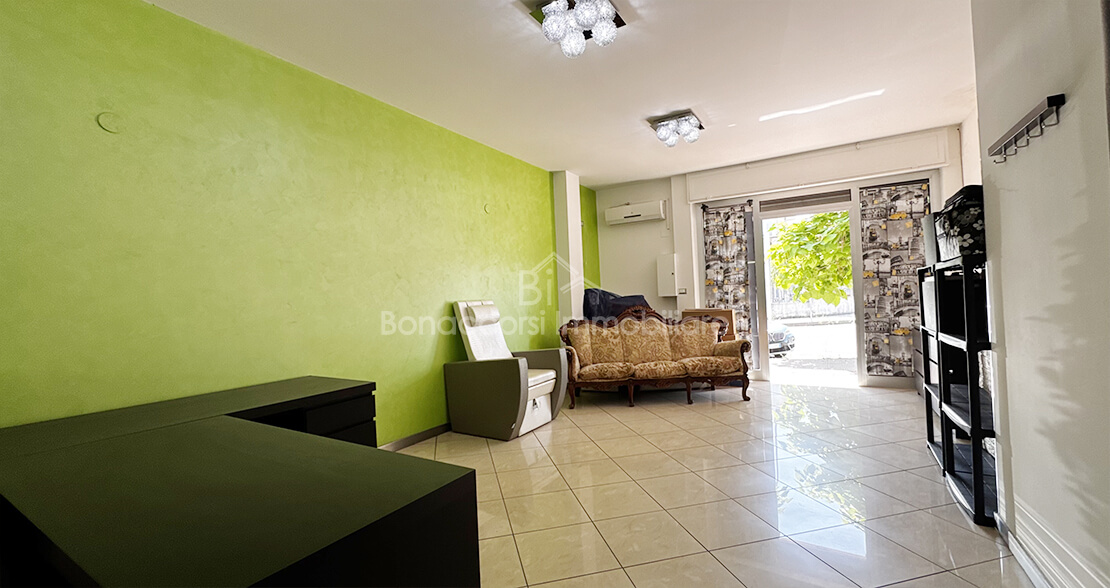 LOCALE COMMERCIALE IN AFFITTO - Foto #18