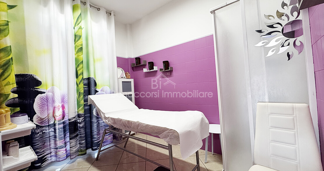 LOCALE COMMERCIALE IN AFFITTO - Foto #8
