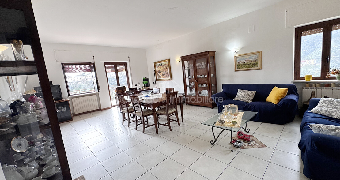 APPARTAMENTO IN VENDITA - Foto #2