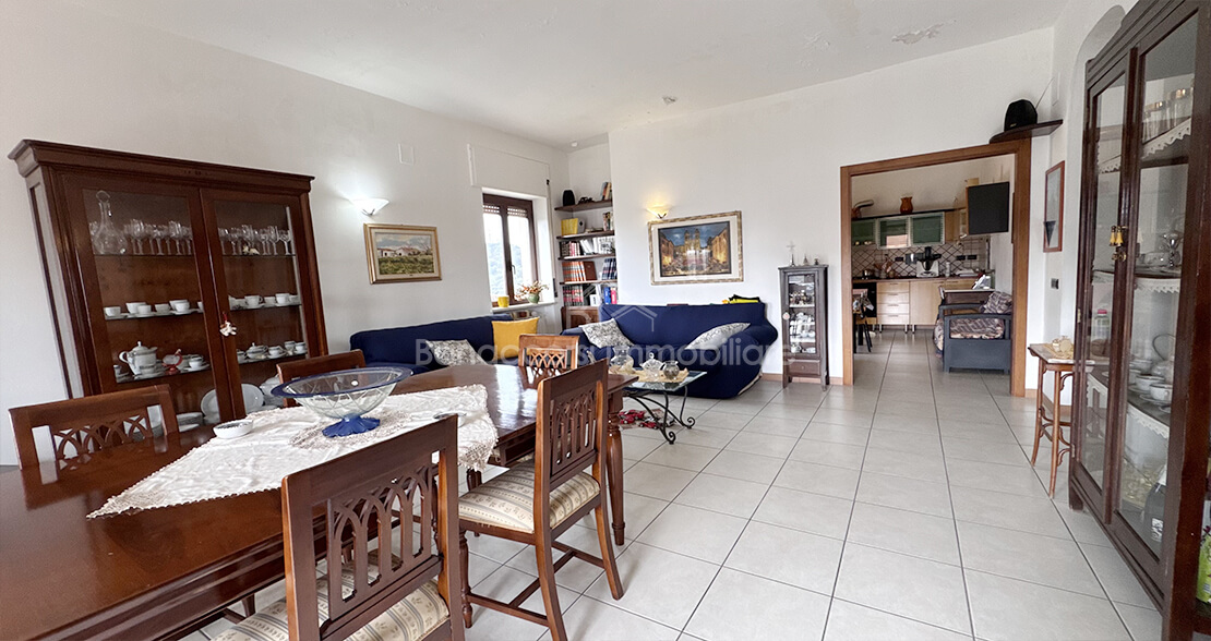 APPARTAMENTO IN VENDITA - Foto #3