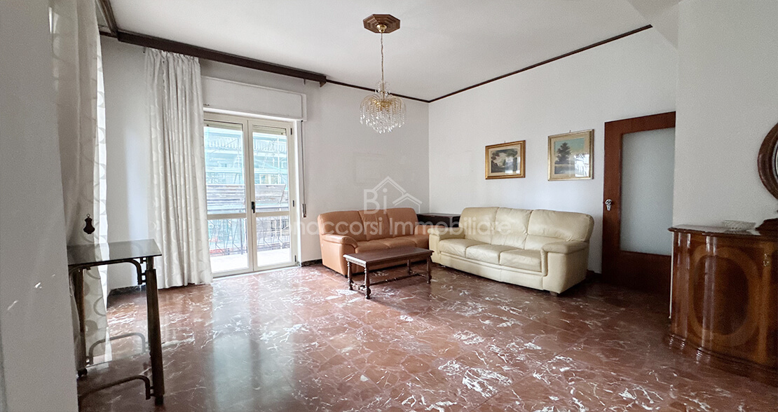 APPARTAMENTO IN VENDITA - Foto #2