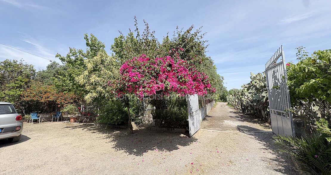 VILLA CON GIARDINO - Foto #16