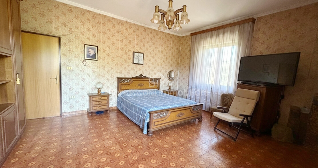 VILLA CON GIARDINO - Foto #7