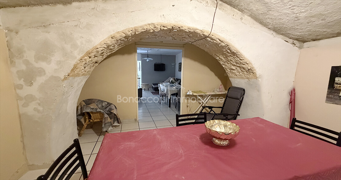 PALAZZINA  NEL CENTRO STORICO - Foto #7