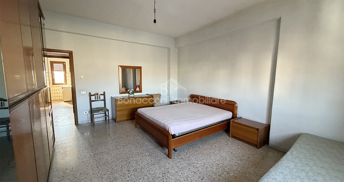 APPARTAMENTO IN VENDITA CON GARAGE - Foto #8